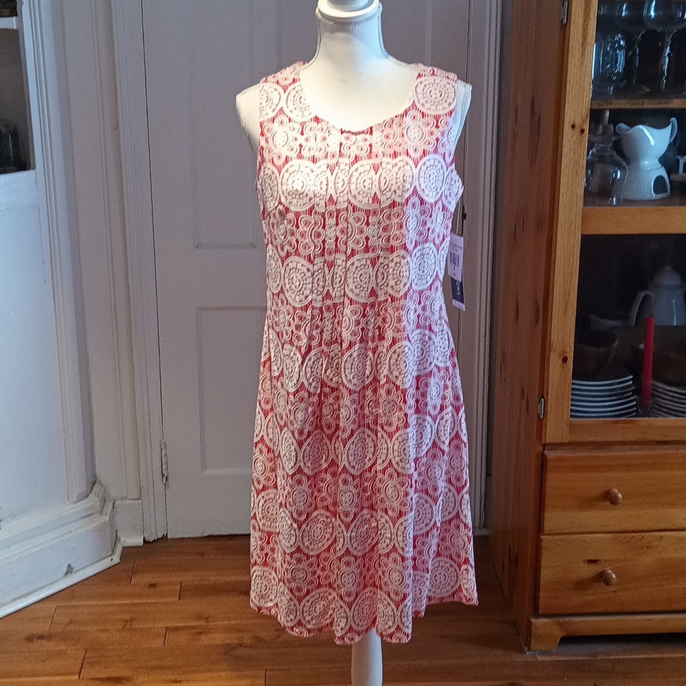 Perceptions New York Sleeveless Puff Print Shift Dress